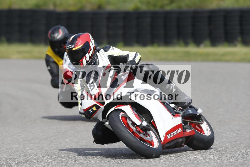 /Archiv-2025/07 19.04.2025 Speer Racing ADR/Gruppe gelb/5